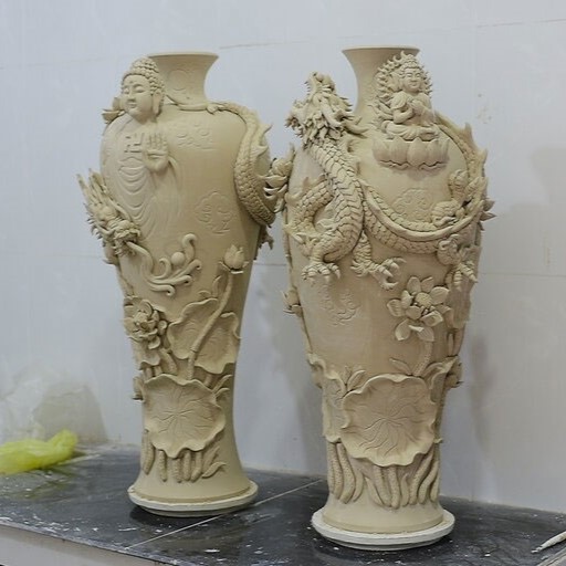 Linh vật rồng ở làng gốm Bát Tràng